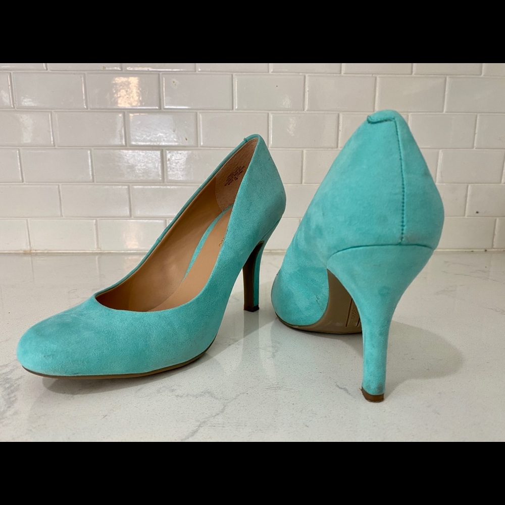Kelly & Katie Suede Heels - Turquoise